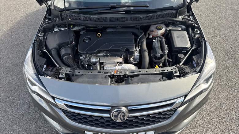 Vauxhall Astra 1.4T 16V 125 Design 5dr Petrol Hatchback